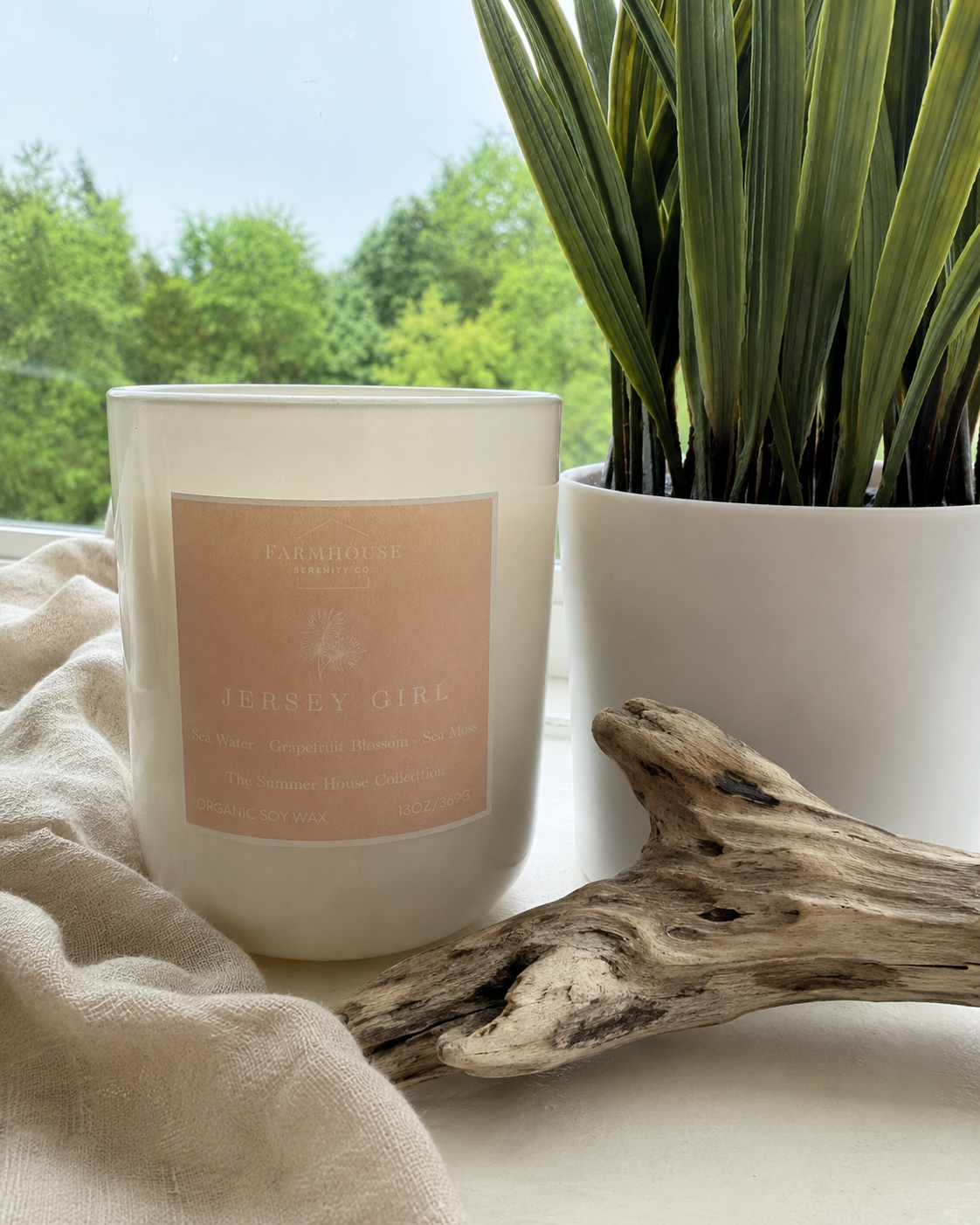 Jersey Girl| 13OZ. White Round Bottom Jar Soy Candle | Two Cotton Wicks